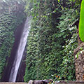  Wasserfall bei Munduk 