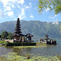  Pura Ulun Danu Tempel am Bratansee bei Bedugul 