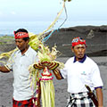  Tempelfestvorbereitung im Tanah Lot Meerestempel 