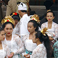  Jugendliche bei einer Tempelzeremonie auf Bal 