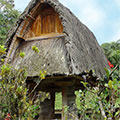  Reisspeicher im Luhur Tempel Batu Karu 